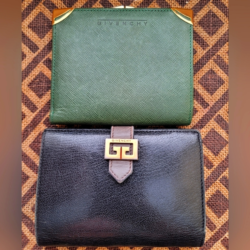 2pcs Givenchy short wallets